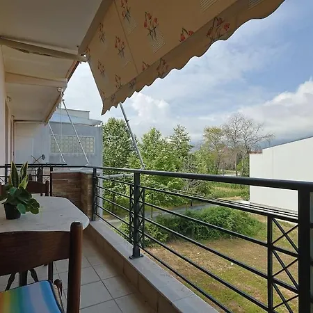 Zeusplace Seaside Apartmán *